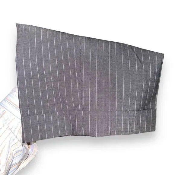 Samuelsohn Gable Gray Striped Super 130s Suit Size 44R